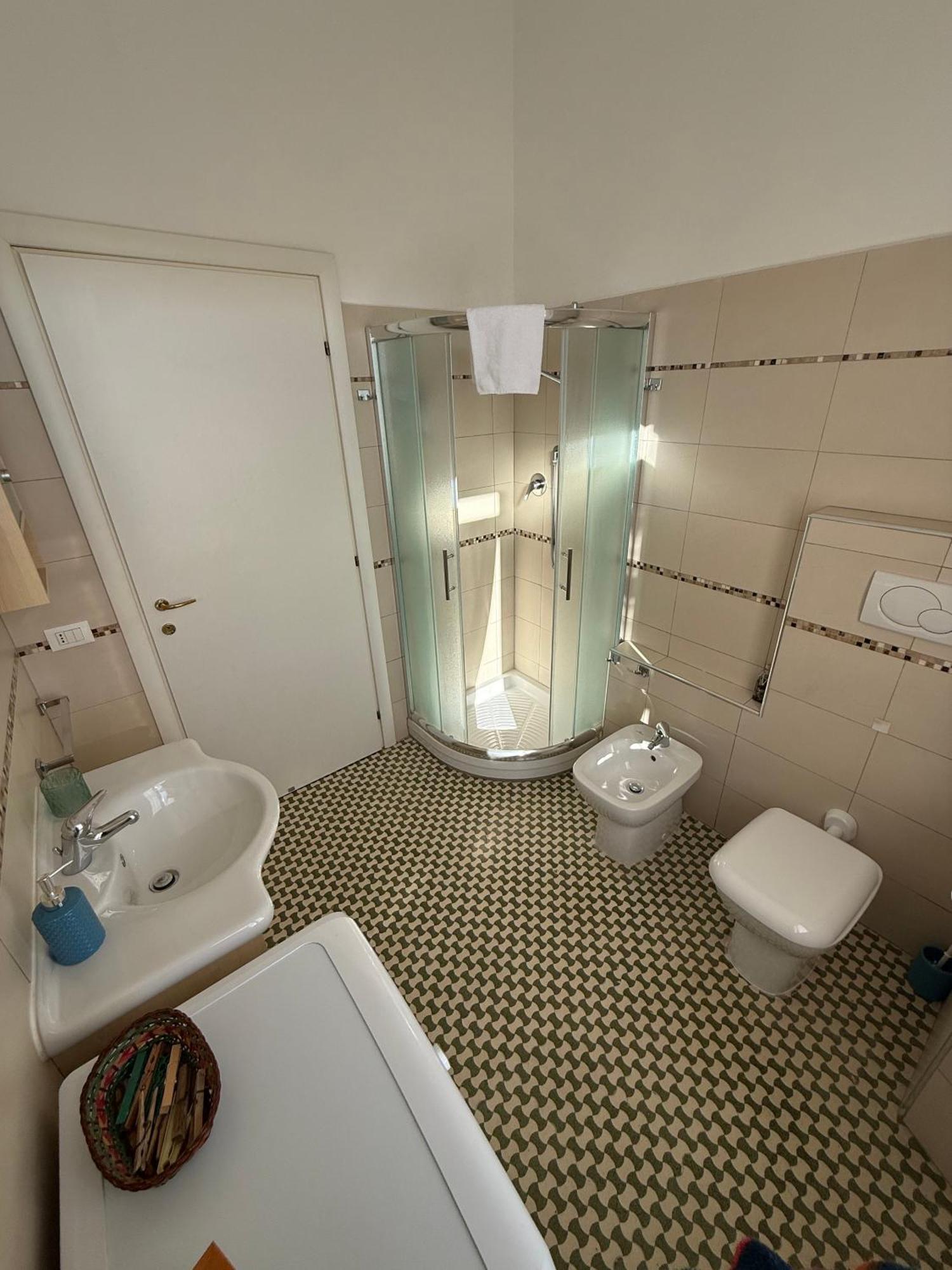 Il Pesce Di Legno Appartement Livorno Buitenkant foto